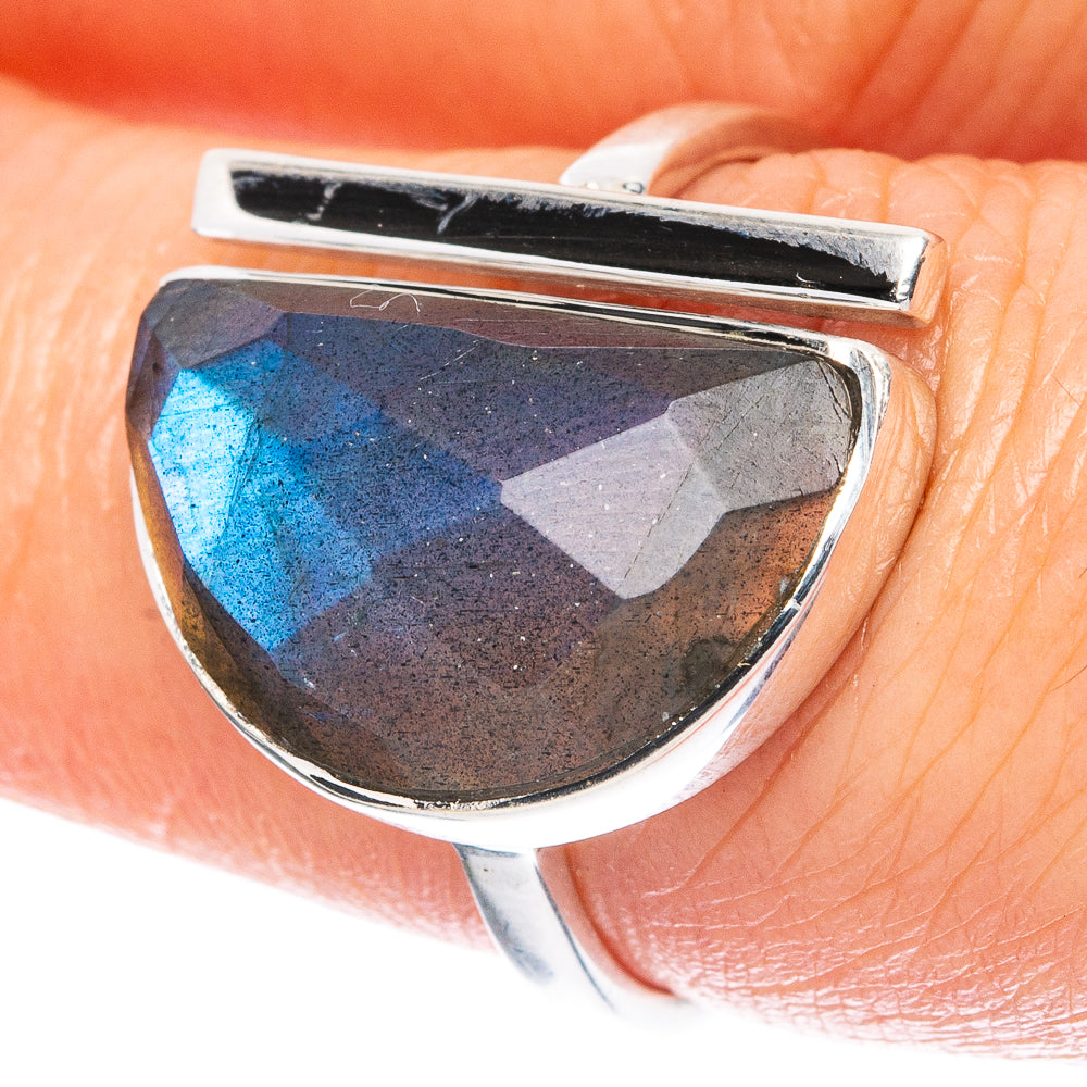 Premium Labradorite Ring Size 7 (925 Sterling Silver) R3567