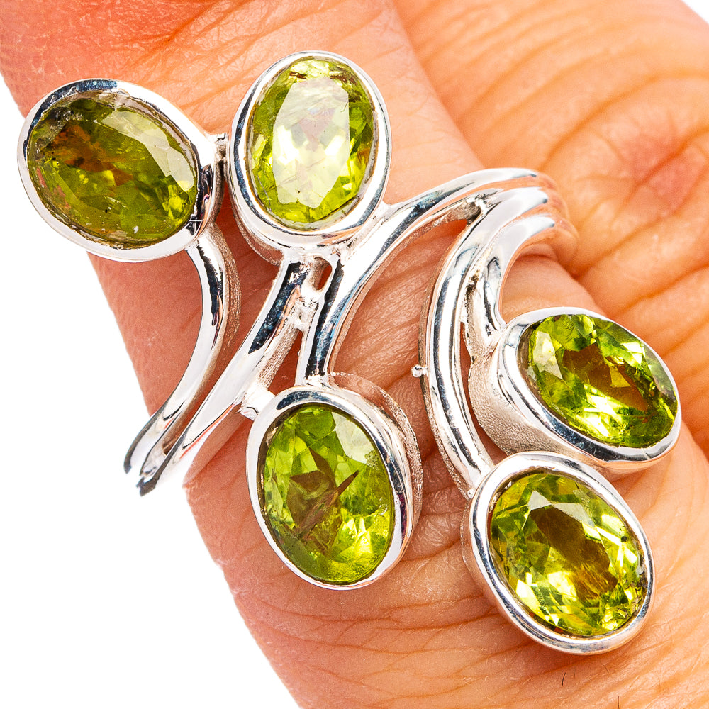 Peridot Ring Size 6.75 (.925 Sterling Silver)