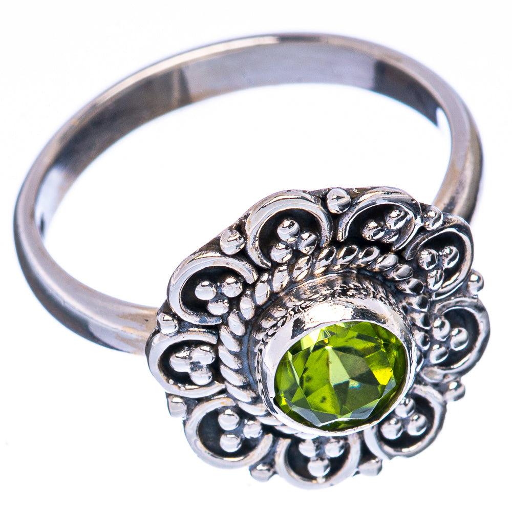 Value Peridot Ring Size 6.75 (925 Sterling Silver) R3052