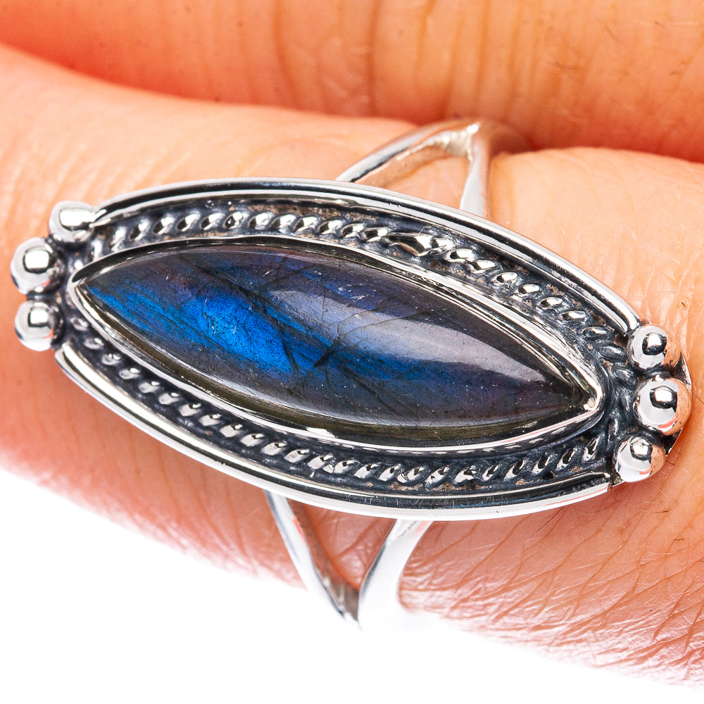 Premium Labradorite 925 Sterling Silver Ring Size 7.25 (925 Sterling Silver) R2662