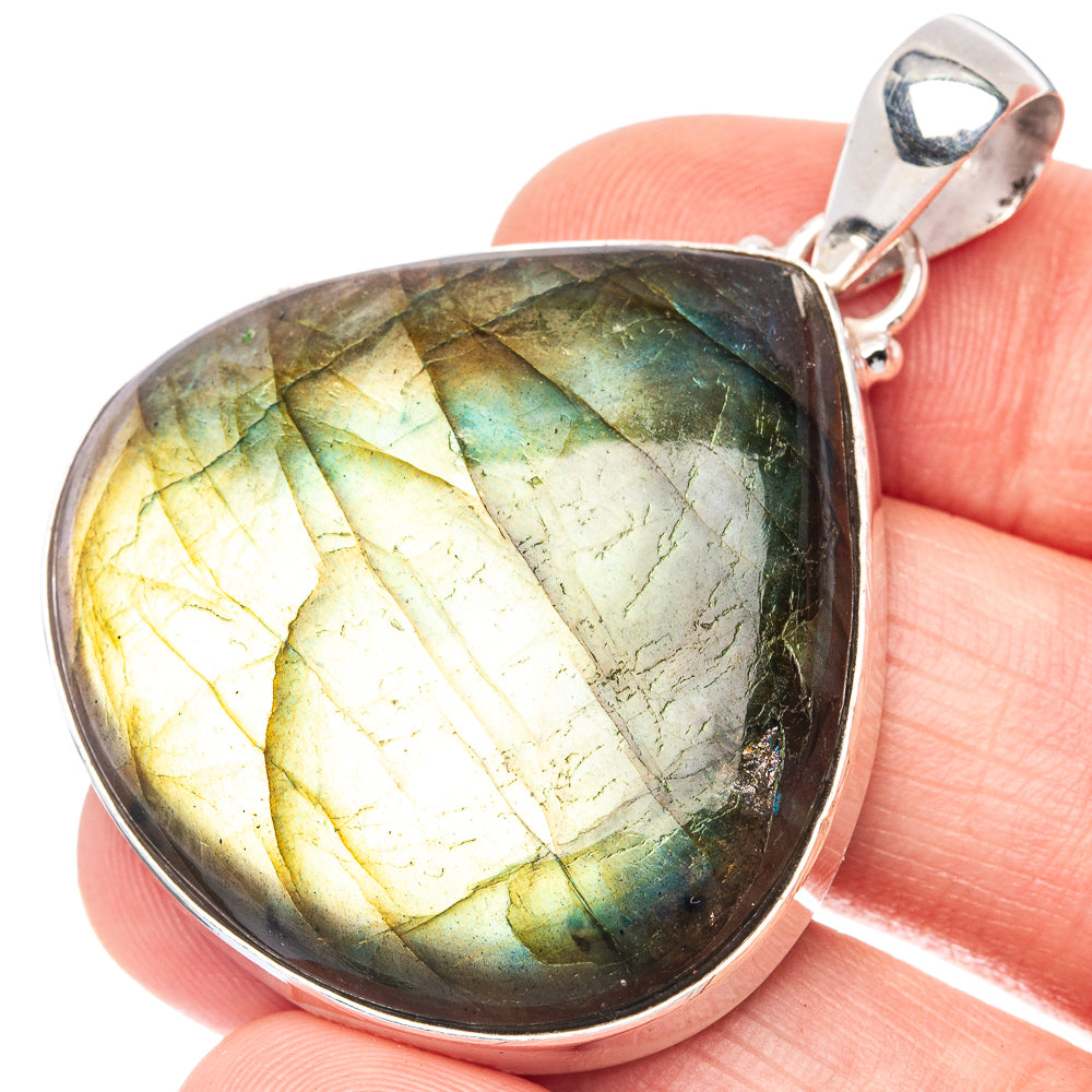 Labradorite Pendant 1 7/8" (925 Sterling Silver) P43157