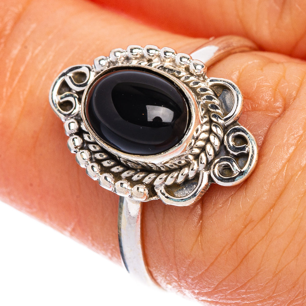 Black Onyx Dainty Ring Size 6.25 (925 Sterling Silver) R147290