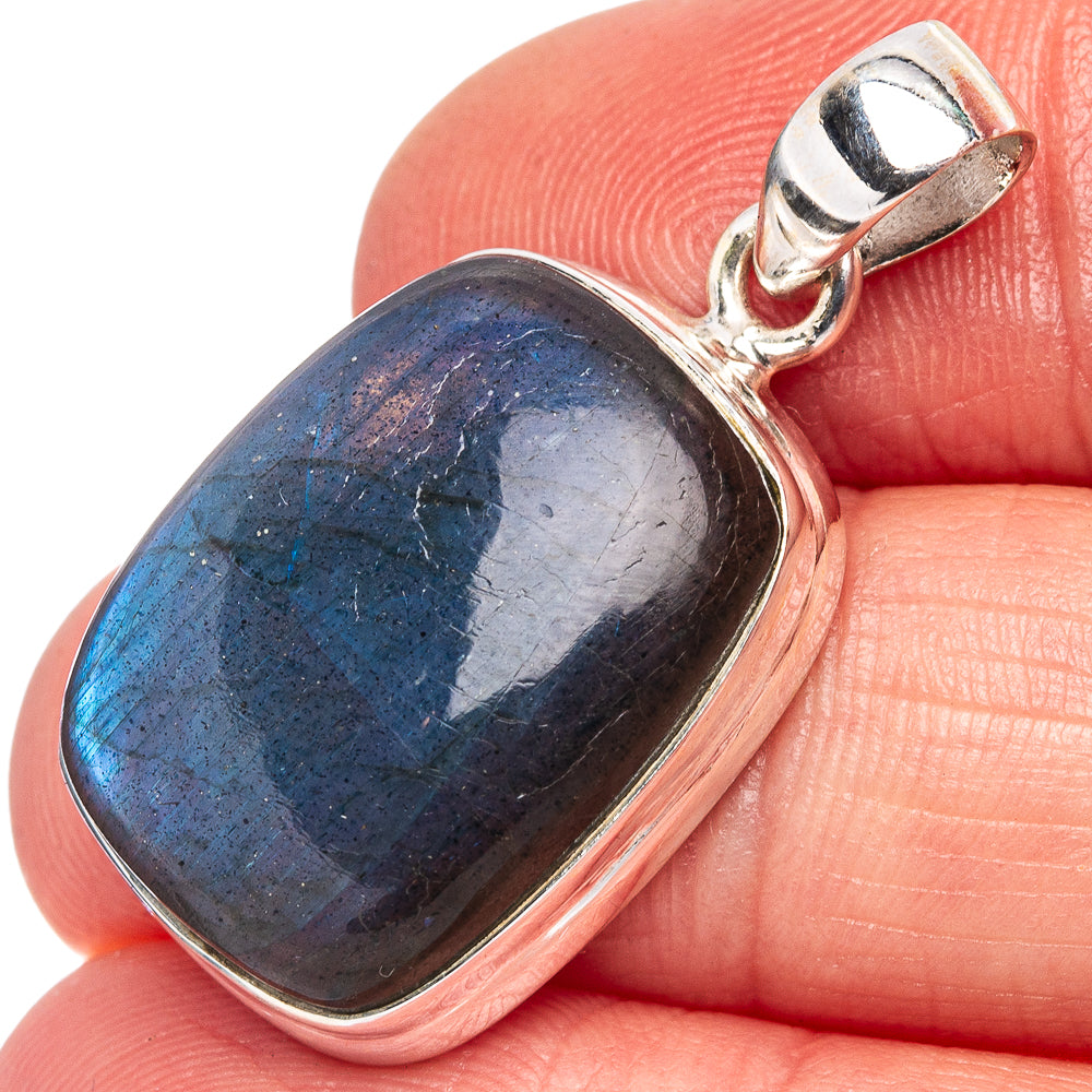 Labradorite Pendant 1 1/4" (.925 Sterling Silver)
