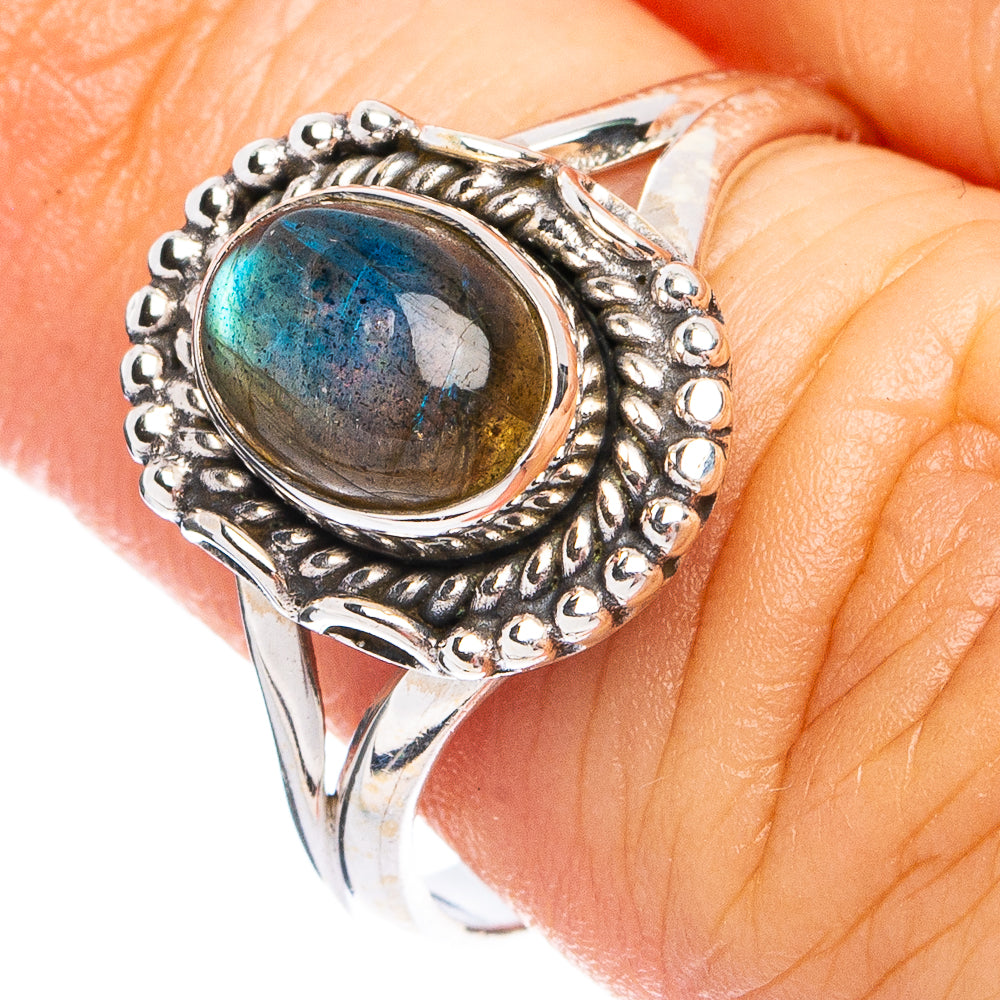 Dainty Labradorite Ring Size 7 (925 Sterling Silver) R8644
