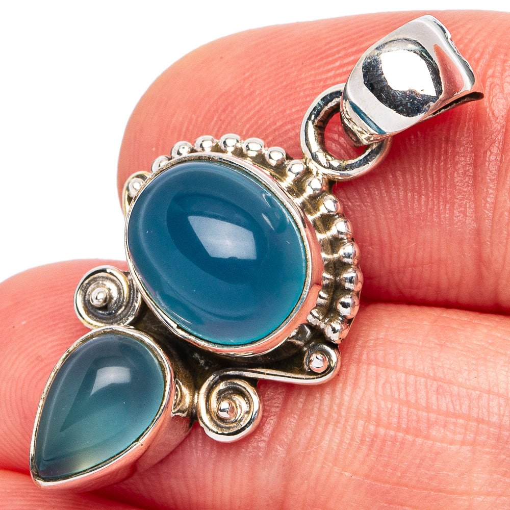 Chalcedony Pendant 1 1/4" (925 Sterling Silver) P45474