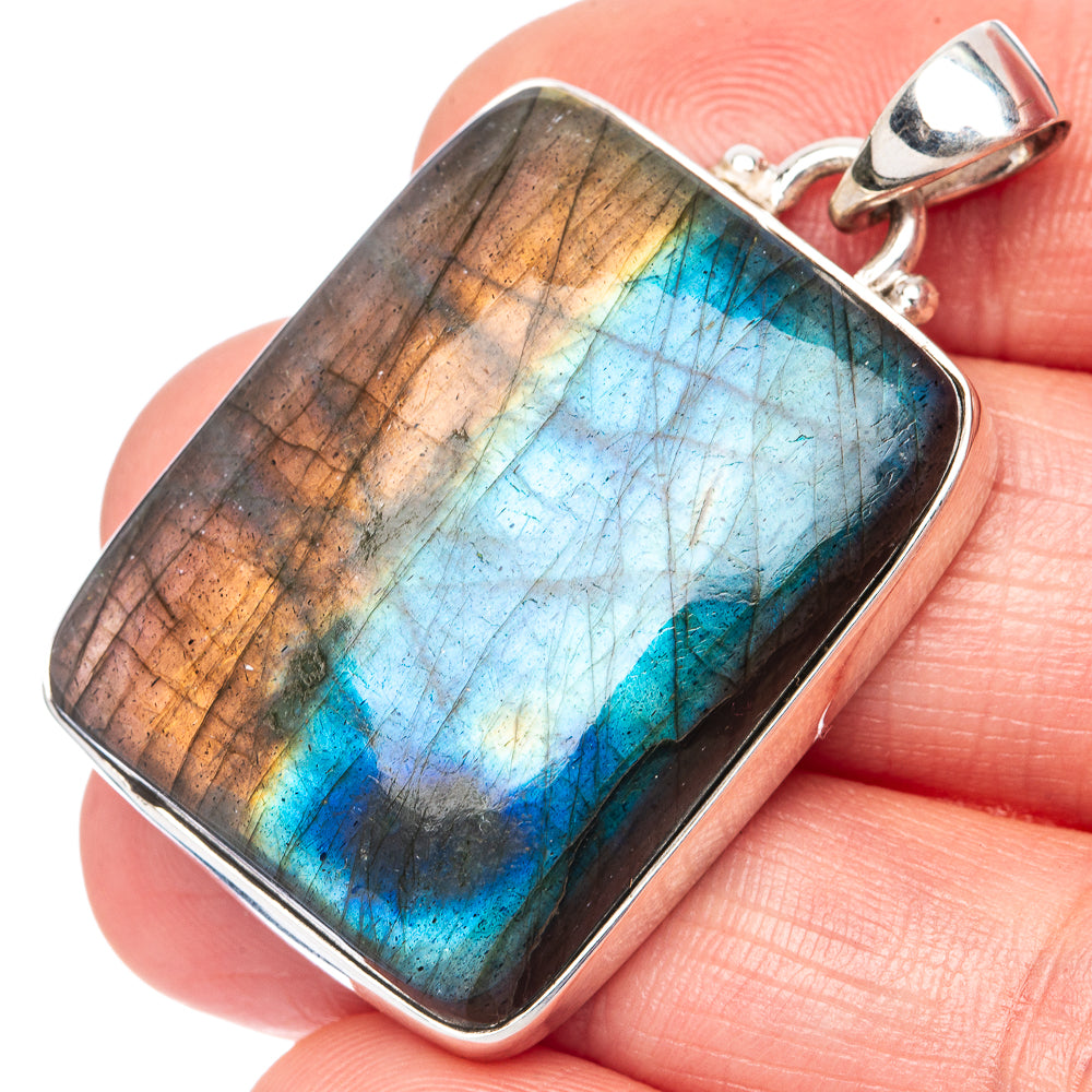 Labradorite 925 Sterling Silver Pendant 1 5/8" (925 Sterling Silver) P42698