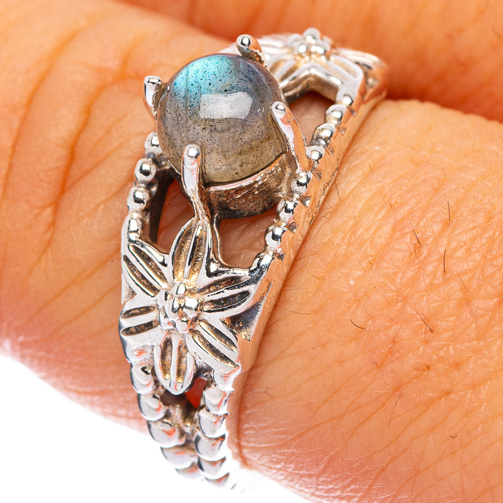 Labradorite Ring Size 7.5 (925 Sterling Silver) R146089