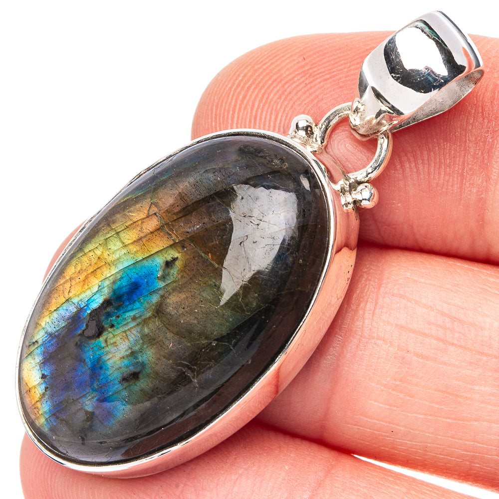 Labradorite Pendant 1 5/8" (925 Sterling Silver) P43181