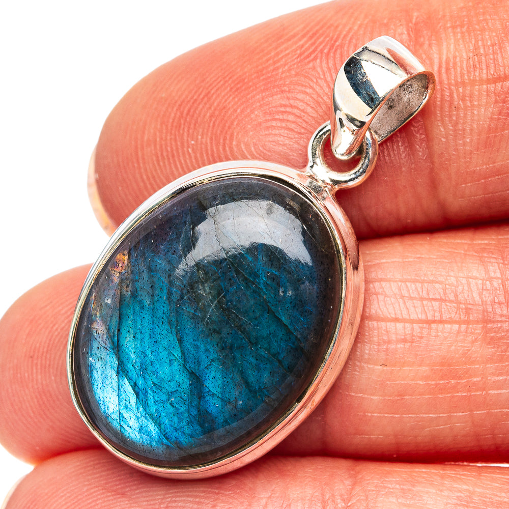 Labradorite Pendant 1 1/4" (.925 Sterling Silver)