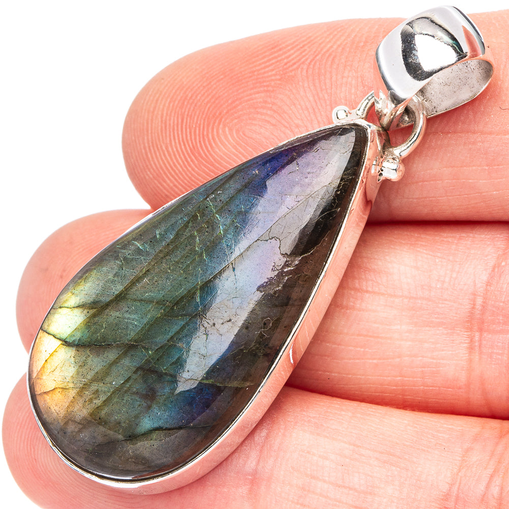 Labradorite Pendant 1 7/8" (925 Sterling Silver) P43179