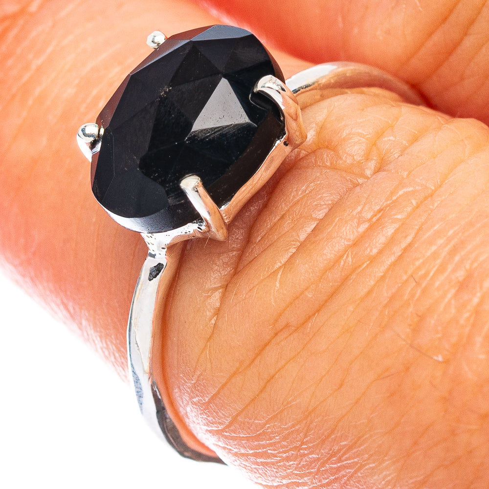 Value Black Onyx Ring Size 6.75 (925 Sterling Silver) R7559