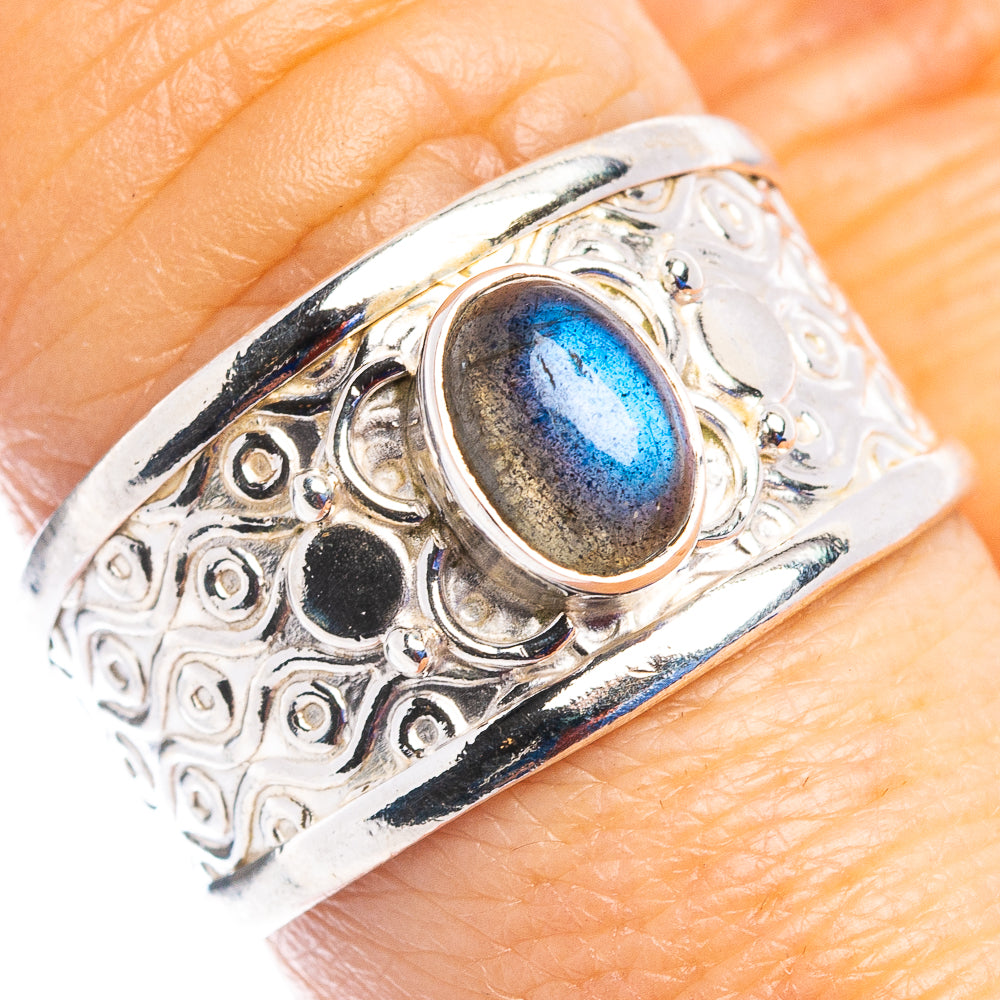 Labradorite Ring Size 8 (.925 Sterling Silver)