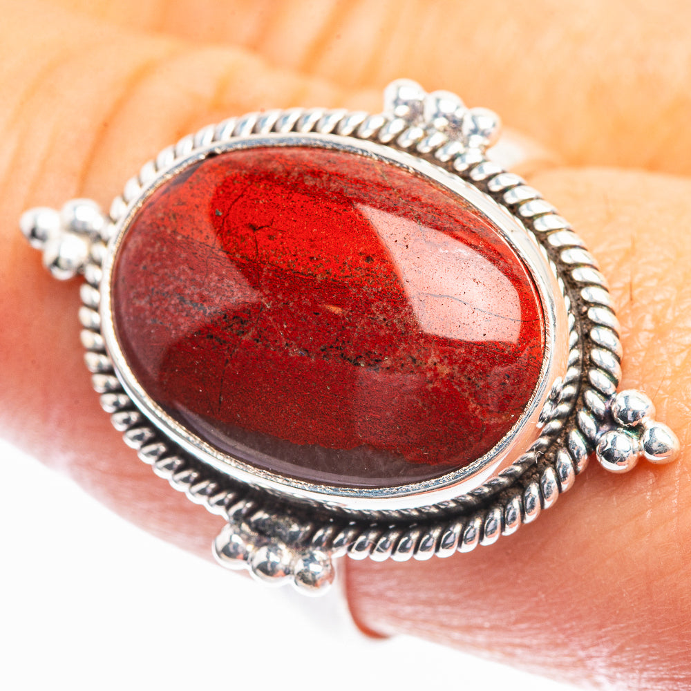 Red Jasper Ring Size 9 (925 Sterling Silver) R141951