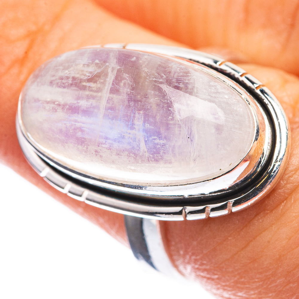 Rainbow Moonstone Ring Size 6.5 (925 Sterling Silver) R143131