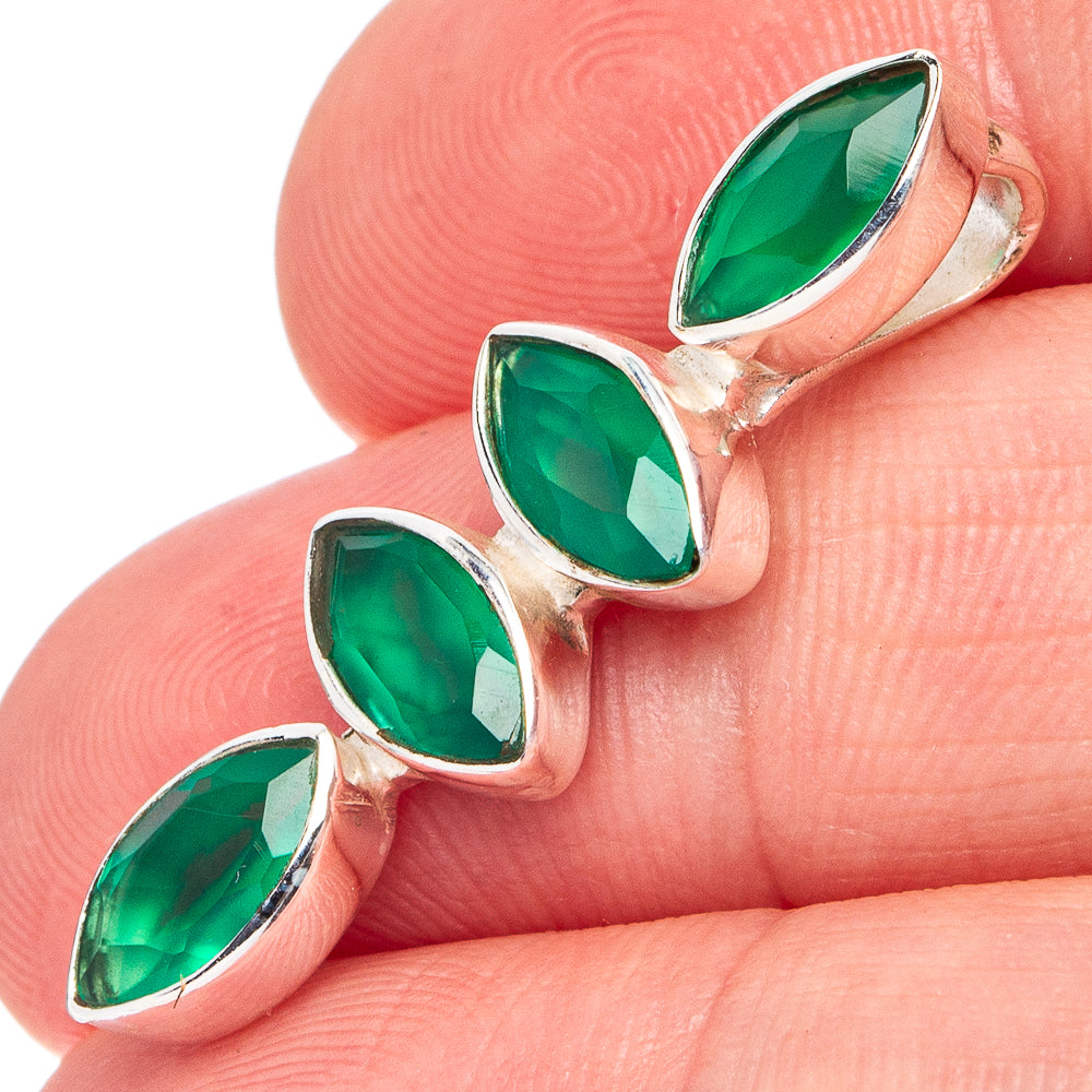 Green Onyx Pendant 1 1/8" (925 Sterling Silver) P45481