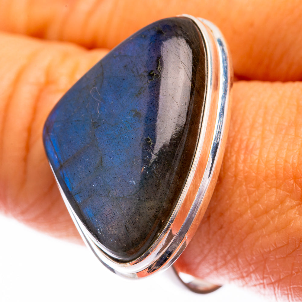 Large Labradorite Ring Size 10 (925 Sterling Silver) R140841