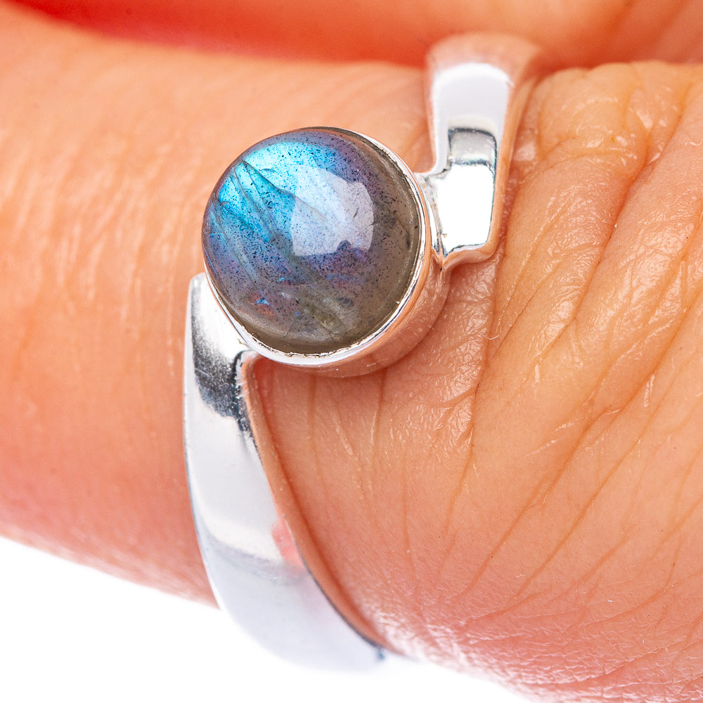 Labradorite Dainty Ring Size 7 (925 Sterling Silver) R145871