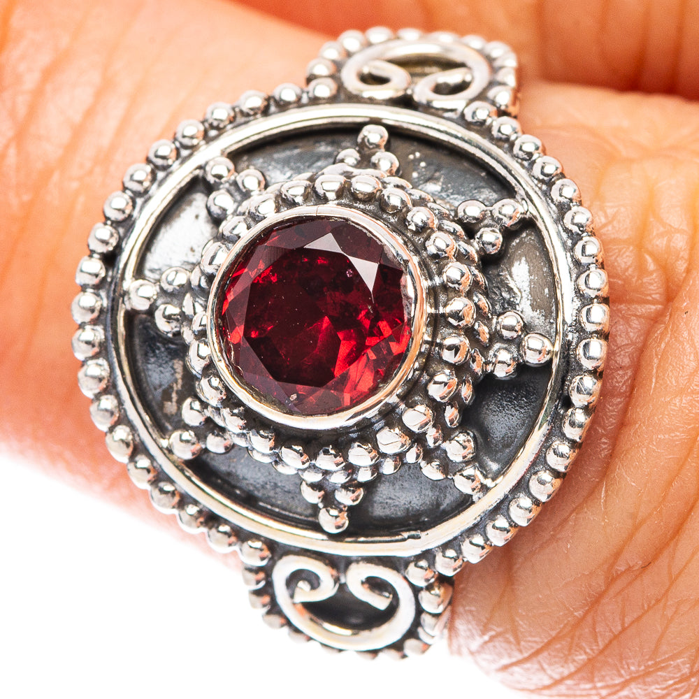 Garnet Ring Size 7.25 (925 Sterling Silver) R5575
