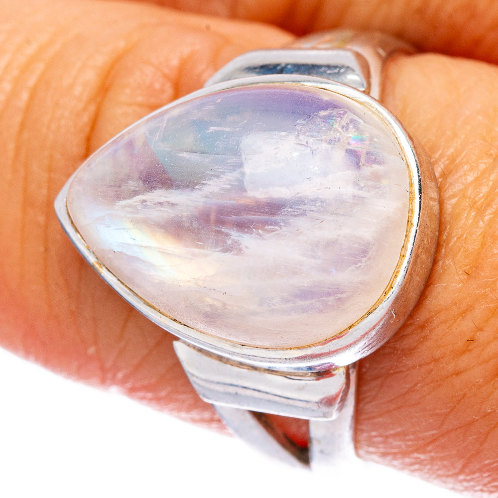 Rainbow Moonstone Ring Size 8 (925 Sterling Silver) R146504