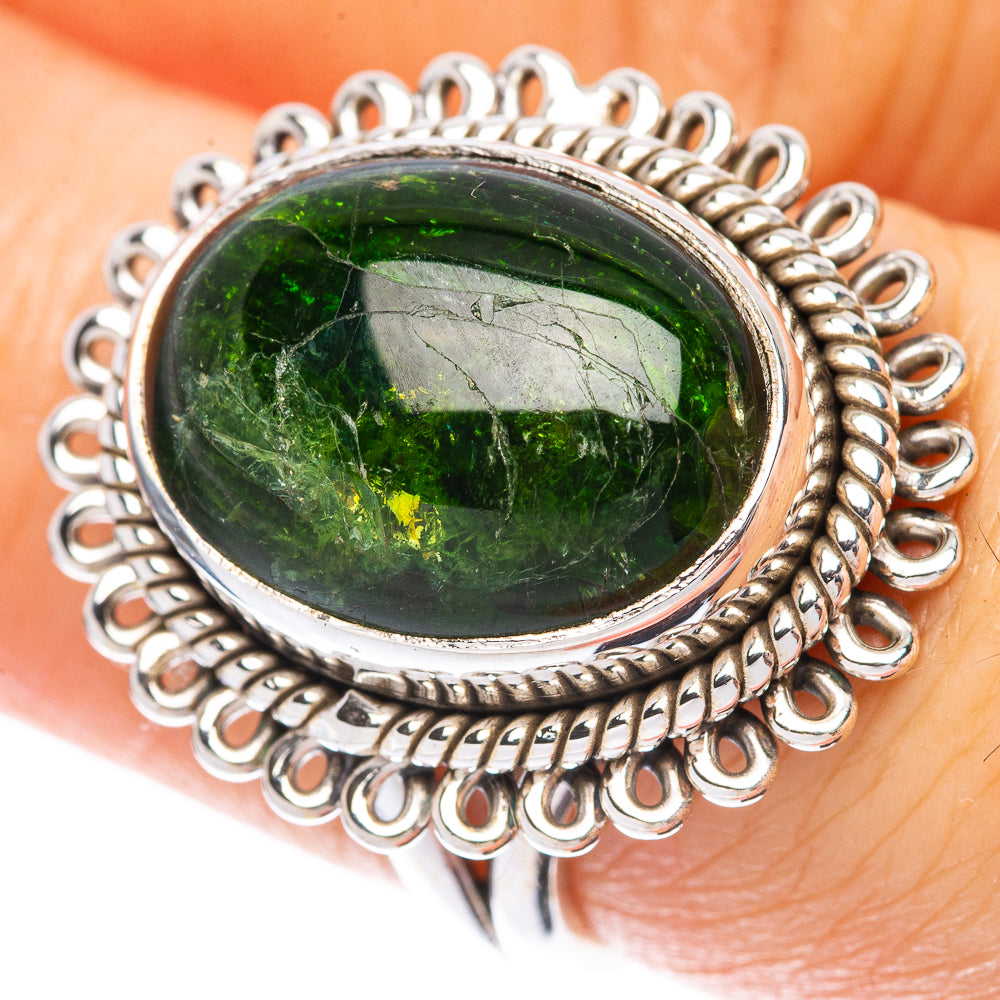 Rare Chrome Diopside Ring Size 7.25 (925 Sterling Silver) R2123