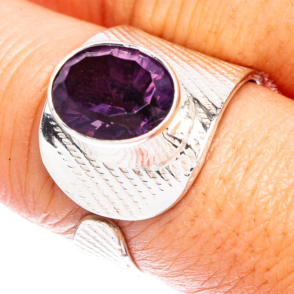 Faceted Amethyst Ring Size 8 (925 Sterling Silver) R147043