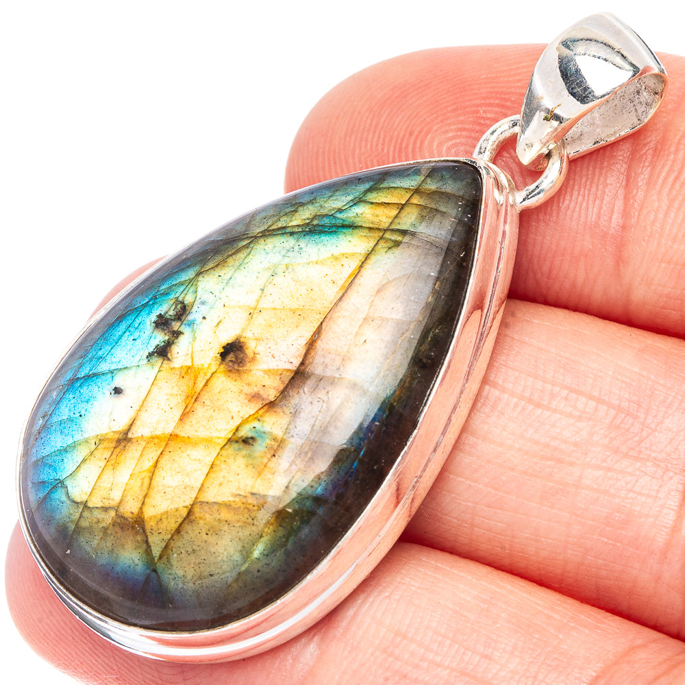 Labradorite Pendant 1 3/4" (925 Sterling Silver) P44774