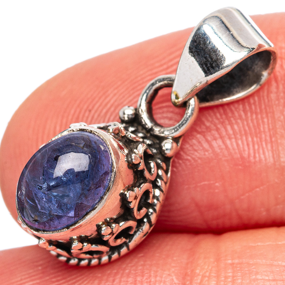 Rare  Tanzanite Pendants 7/8" (925 Sterling Silver) P42334