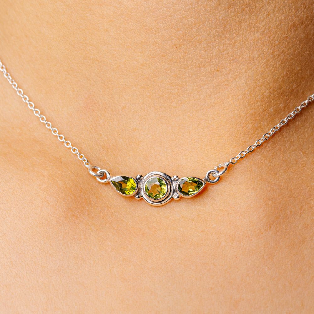 Peridot, Amethyst, Blue Topaz Necklace 15 1/8 To 16 7/8" (925 Sterling Silver) N90150