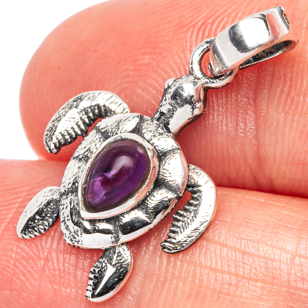 Amethyst Seaturtle Dainty Pendant 1 1/8" (925 Sterling Silver) P43544
