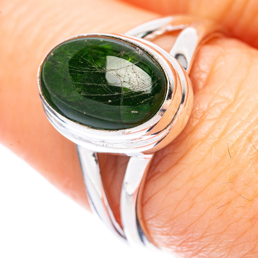 Rare Chrome Diopside Ring Size 8.25 (925 Sterling Silver) R2081