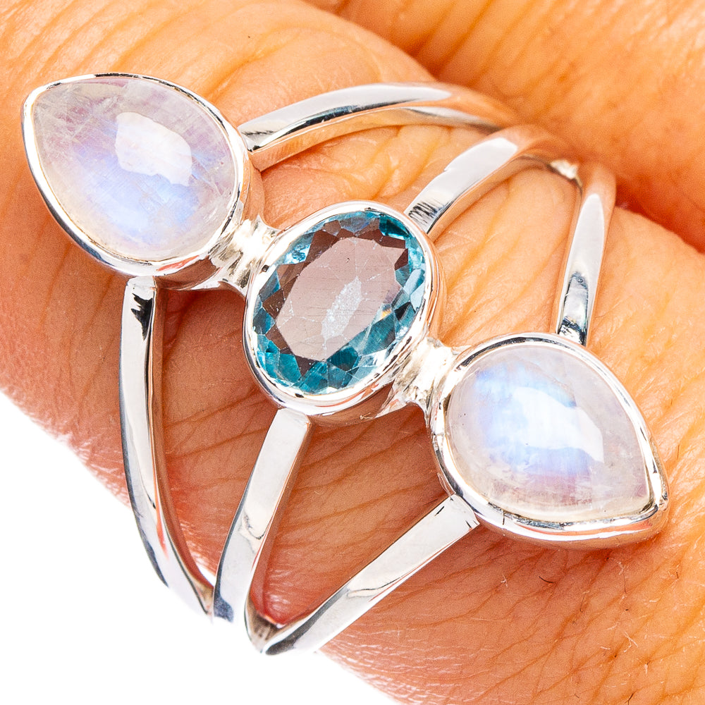 Rainbow Moonstone, Blue Topaz 925 Sterling Silver Premium Ring Size 9 (925 Sterling Silver) R6602