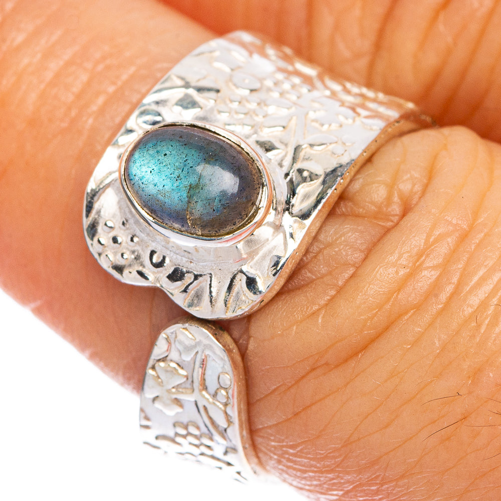Labradorite Ring Size 6.5 (925 Sterling Silver) R1108