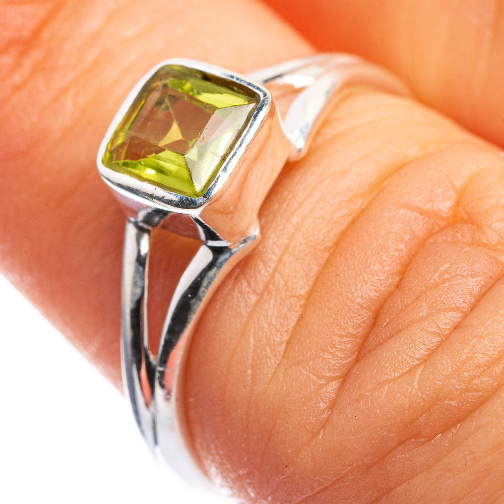 Peridot Dainty Ring Size 6 (925 Sterling Silver) R142597