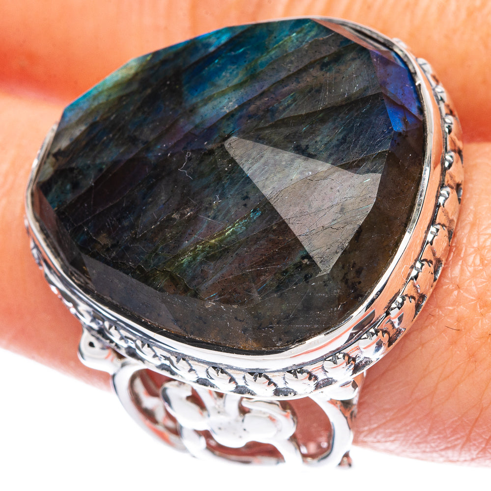 Signature Labradorite Ring Size 8 (925 Sterling Silver) R2559