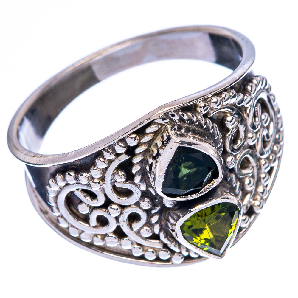 Peridot Ring Size 7.25 (925 Sterling Silver) R146115