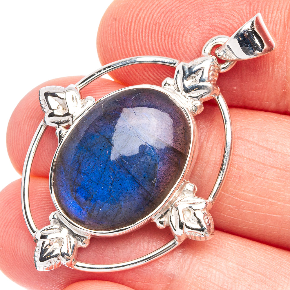 Labradorite 925 Sterling Silver Premium Pendants 1 5/8" (925 Sterling Silver) P43745
