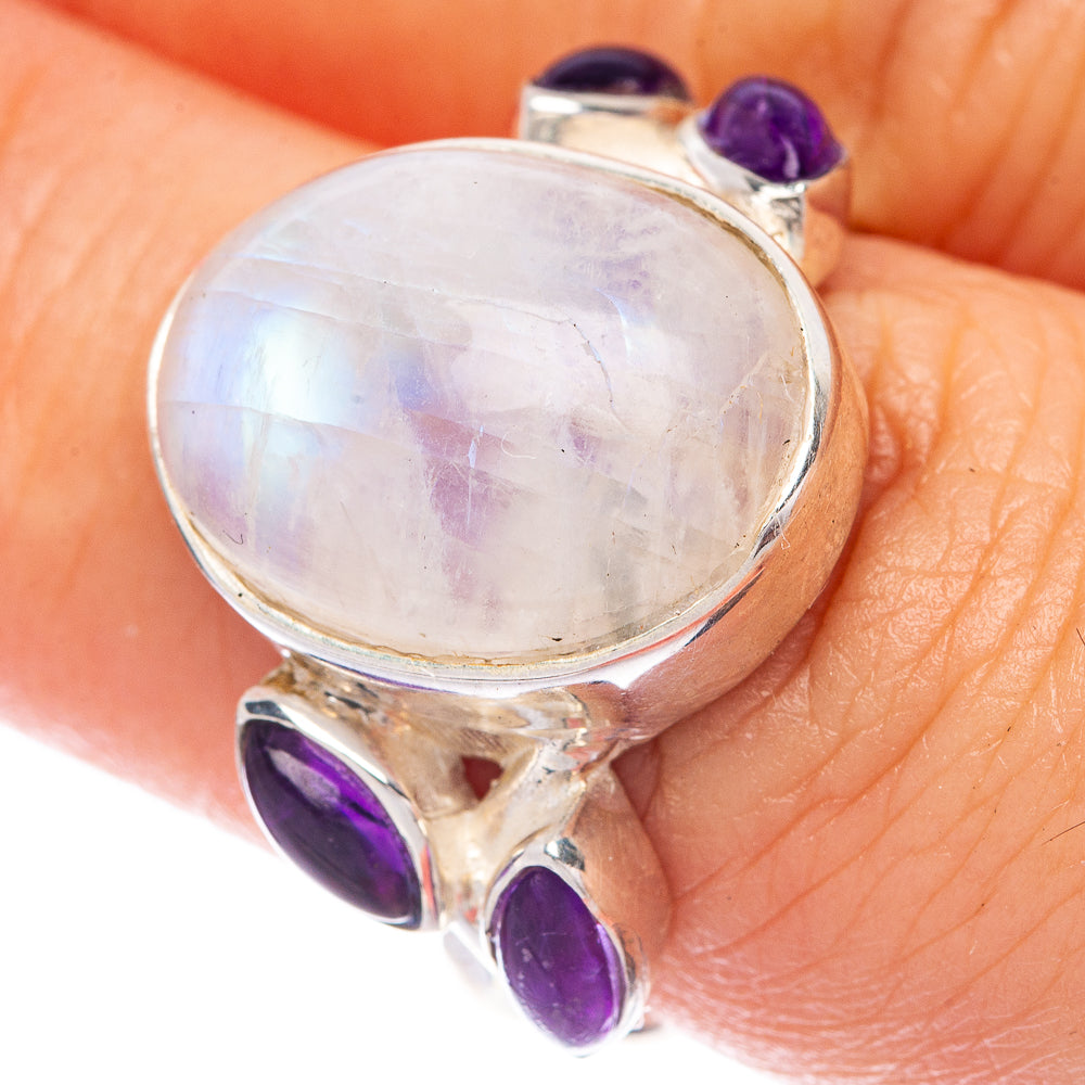 Rainbow Moonstone, Amethyst Ring Size 7 (925 Sterling Silver) R144873