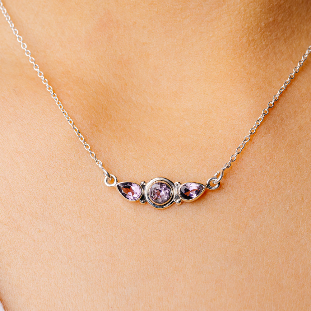 Faceted Amethyst Necklace 17 1/4 To 18 7/8" (925 Sterling Silver) N90149