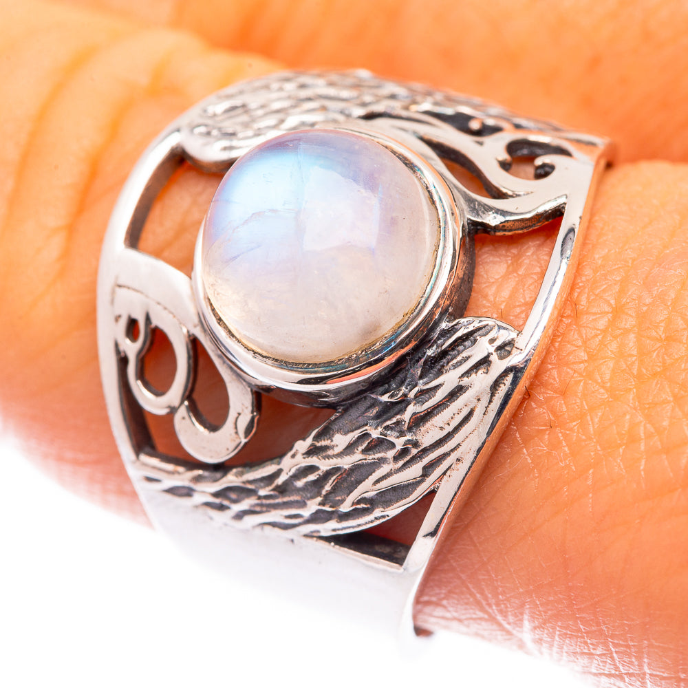 Rainbow Moonstone Ring Size 9 (925 Sterling Silver) R140893