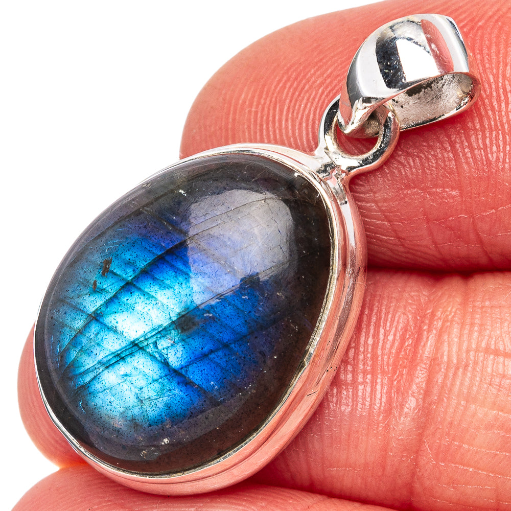 Labradorite Pendant 1 1/4" (.925 Sterling Silver)