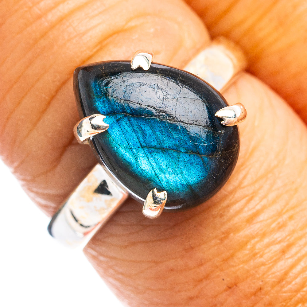 Labradorite Ring Size 8 (.925 Sterling Silver)