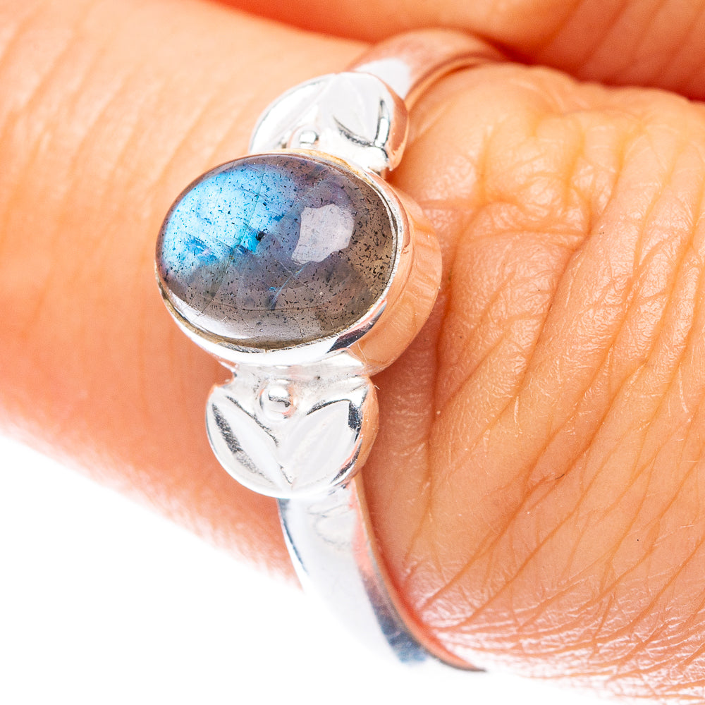 Labradorite Ring Size 8 (925 Sterling Silver) R5586