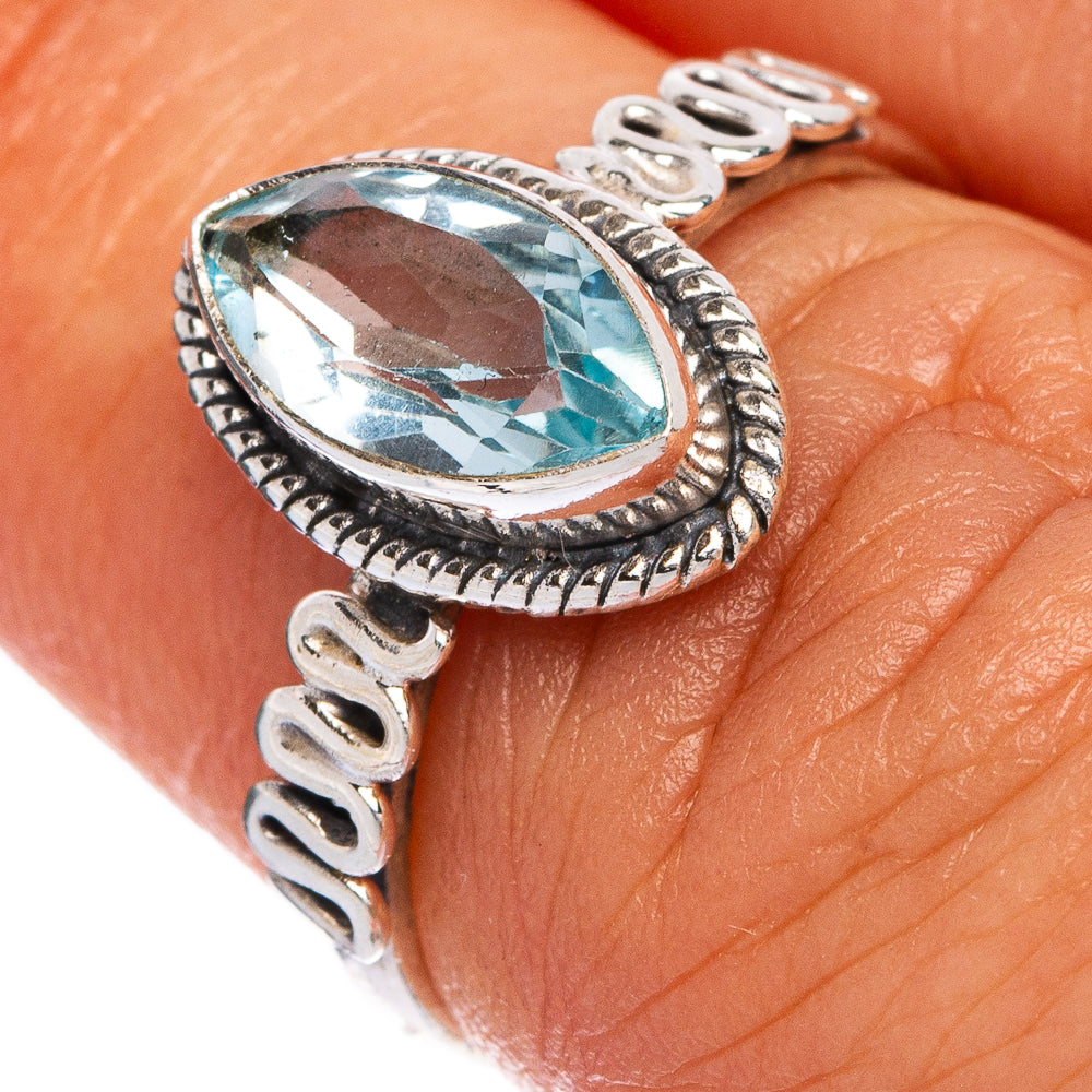 Blue Topaz Dainty Ring Size 5.75 (925 Sterling Silver) R145370