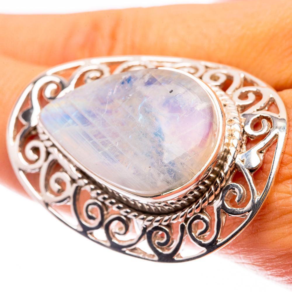 Signature Rainbow Moonstone Ring Size 9 (925 Sterling Silver) R141726