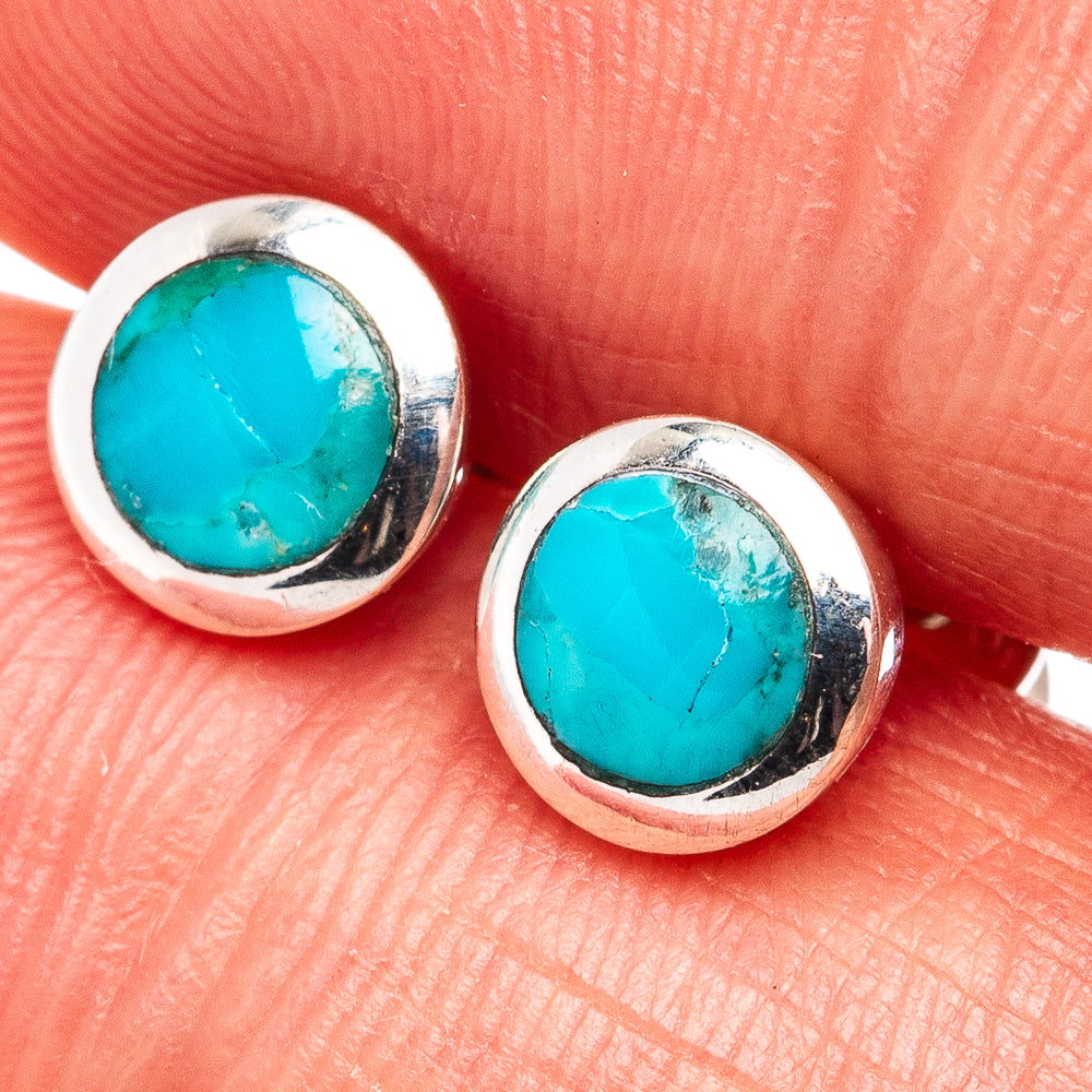 Mohave Turquoise Earrings 1/4" (.925 Sterling Silver)