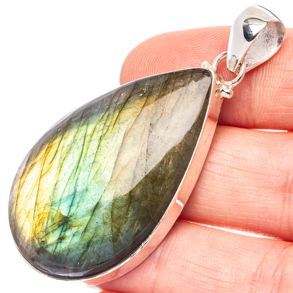 Labradorite Pendant 2 1/8" (925 Sterling Silver) P43201