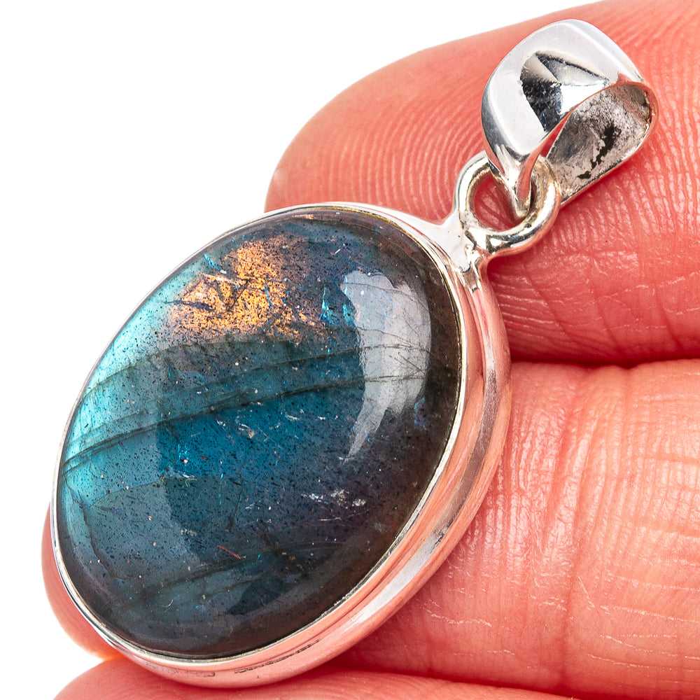Labradorite Pendant 1 1/4" (.925 Sterling Silver)