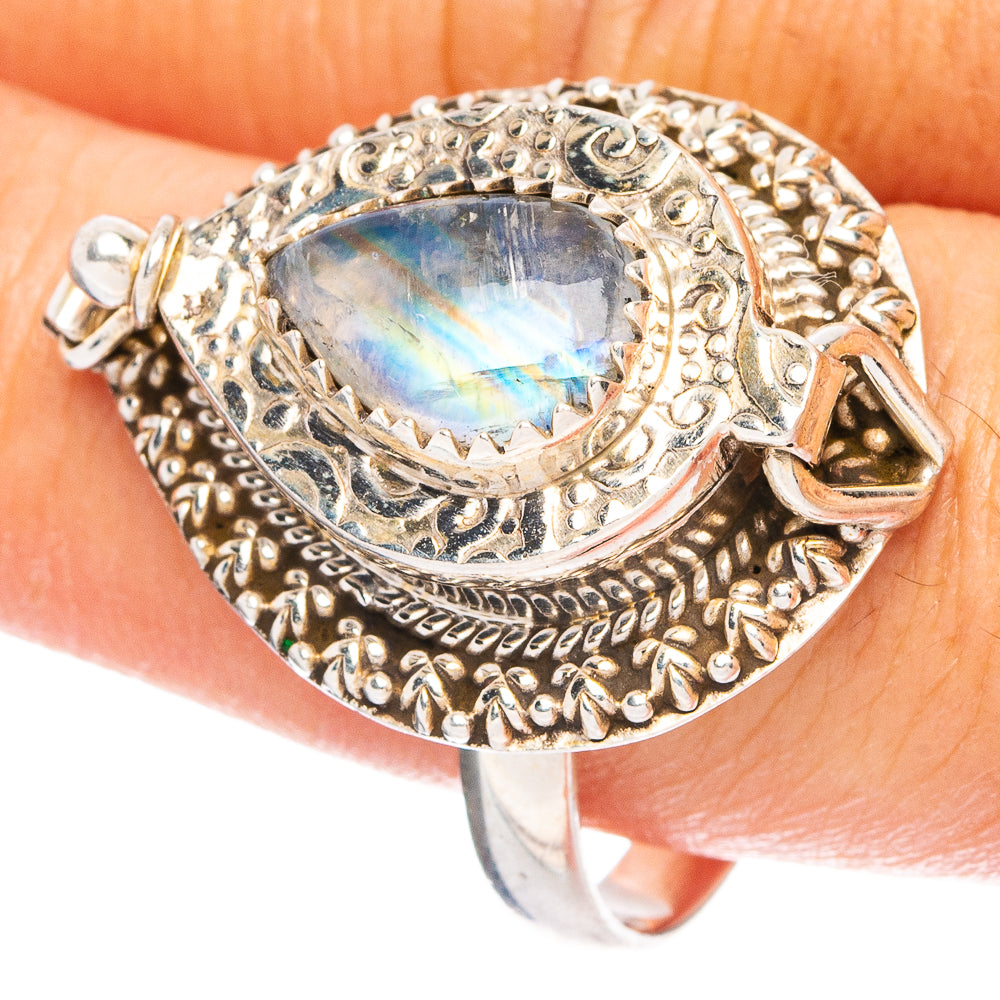 Rainbow Moonstone Posion 925 Sterling Silver Ring Size 9.75 (925 Sterling Silver) R6420