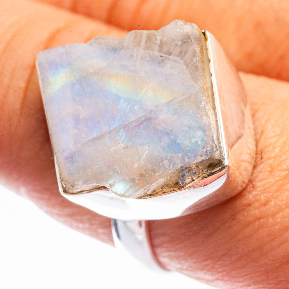 Rainbow Moonstone Ring Size 8.5 (925 Sterling Silver) R142016