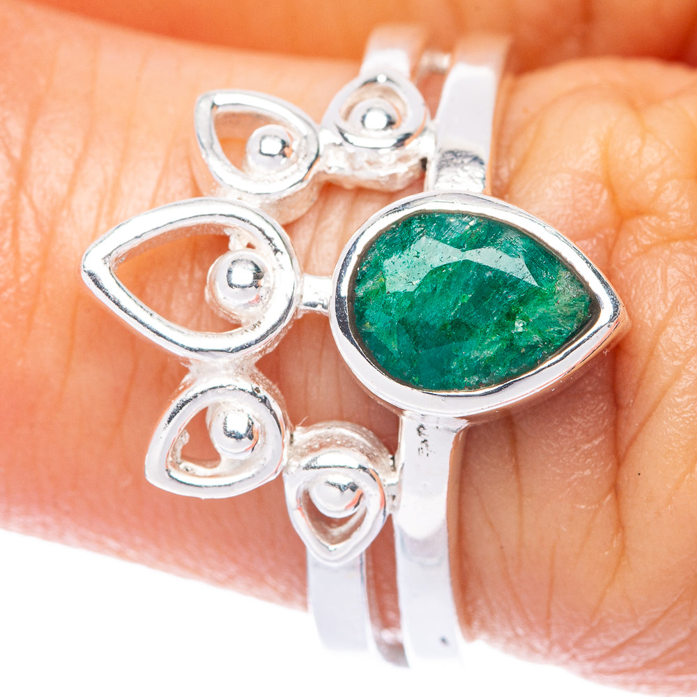 Emerald Dainty Ring Size 7 (925 Sterling Silver) R145864